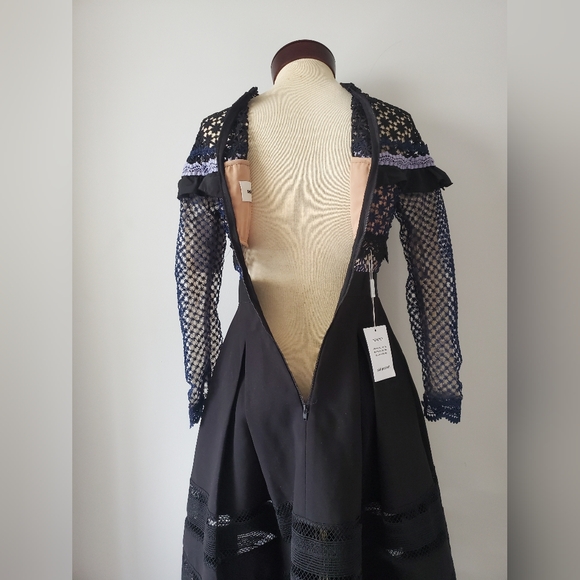 SELF- PORTRAIT NEW WITH TAGS! Bella lace trim navy and black dress. Size 2 - Picture 10 of 14